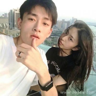 最新一对情侣头像图片