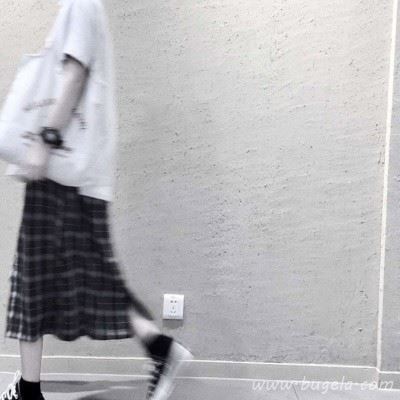女生半身裙子头像 女生半身控长裙头像图片