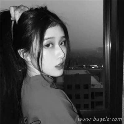 伤感女生冷淡黑白头像 孤独心碎冷淡女生头像图片