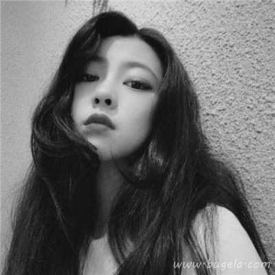 伤感女生冷淡黑白头像 孤独心碎冷淡女生头像图片