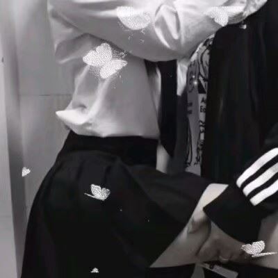 始于初见止于终老动漫情侣头像 两张一半图片