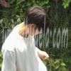 干净白色t恤男生头像图片