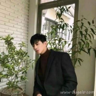 2021新款小清新男生头像图片