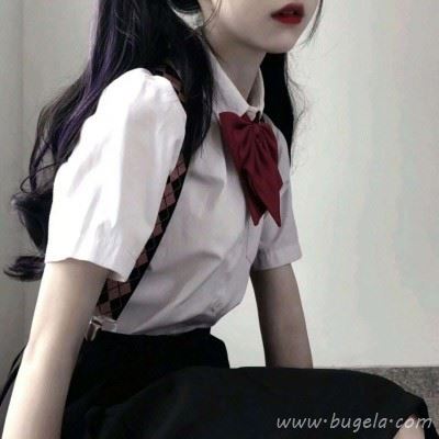 萌妹子不照脸衬衫平胸头像图片