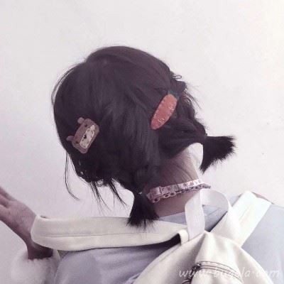 女生背影双马尾可爱头像 背影可爱萌女孩头像图片