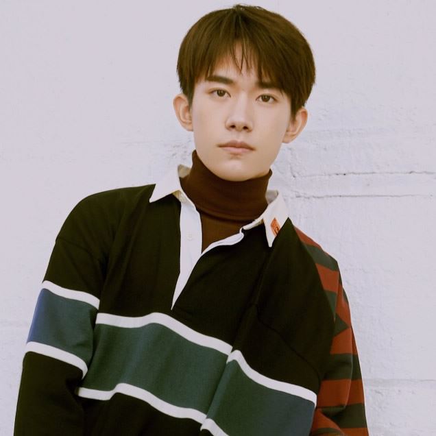 QQ明星头像图片