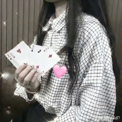 女头部位不露脸头像 清纯学生上半身不露头头像图片