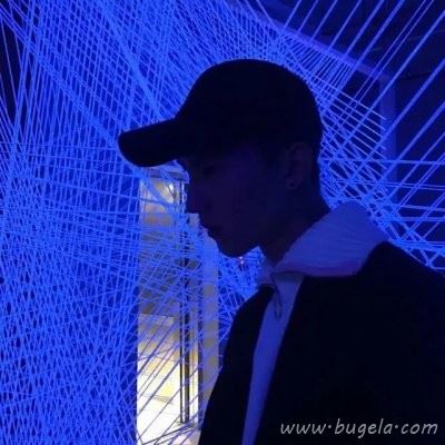 戴帽子的男生头像 帽子控小哥哥图片