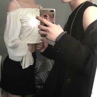 始于初见止于终老动漫情侣头像 两张一半图片