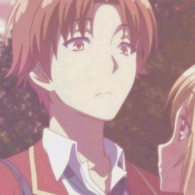 动漫情侣头像一对热吻动图 一男一女图片