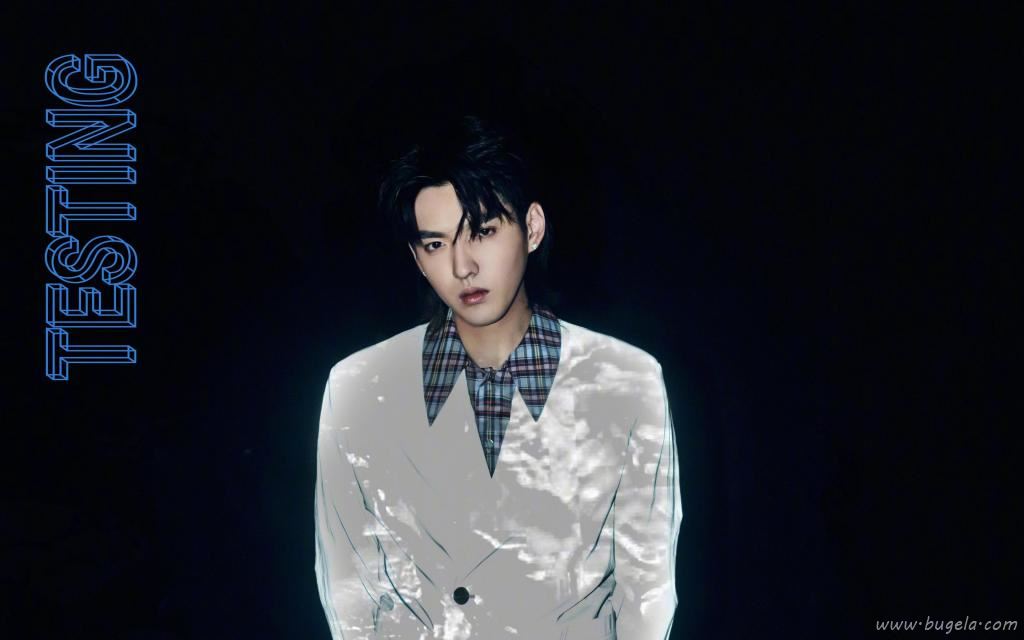 吴亦凡时间海帅气休闲写真图片