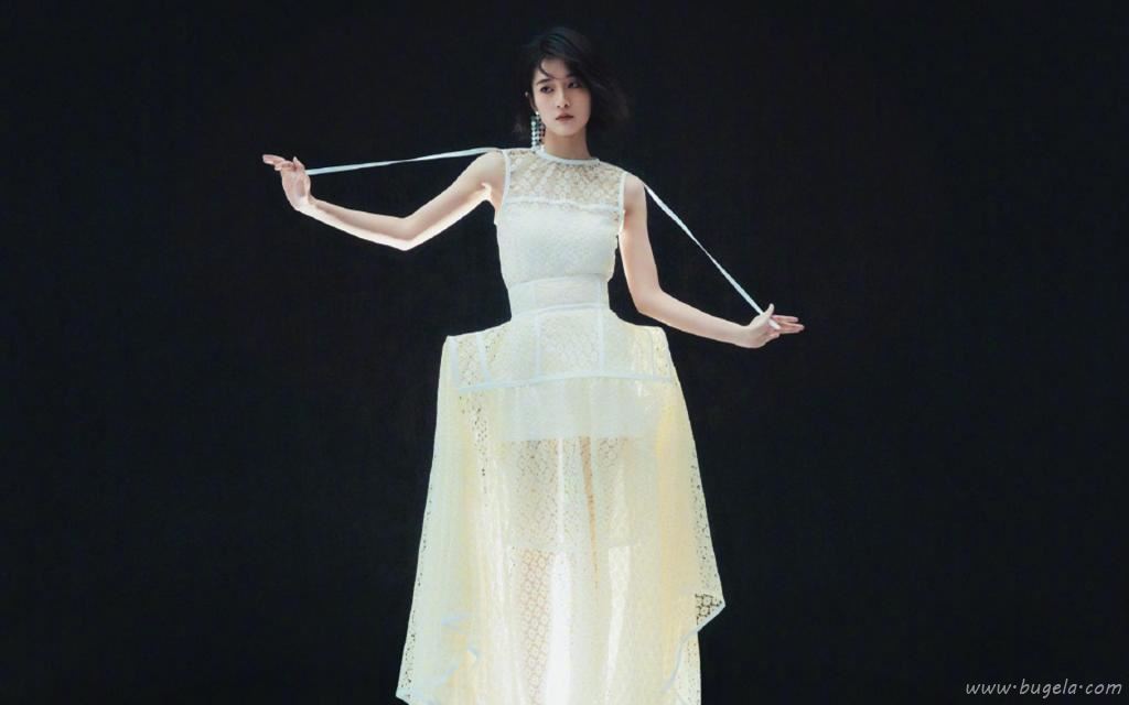 时尚女神张雪迎性感妩媚知性迷人写真图片