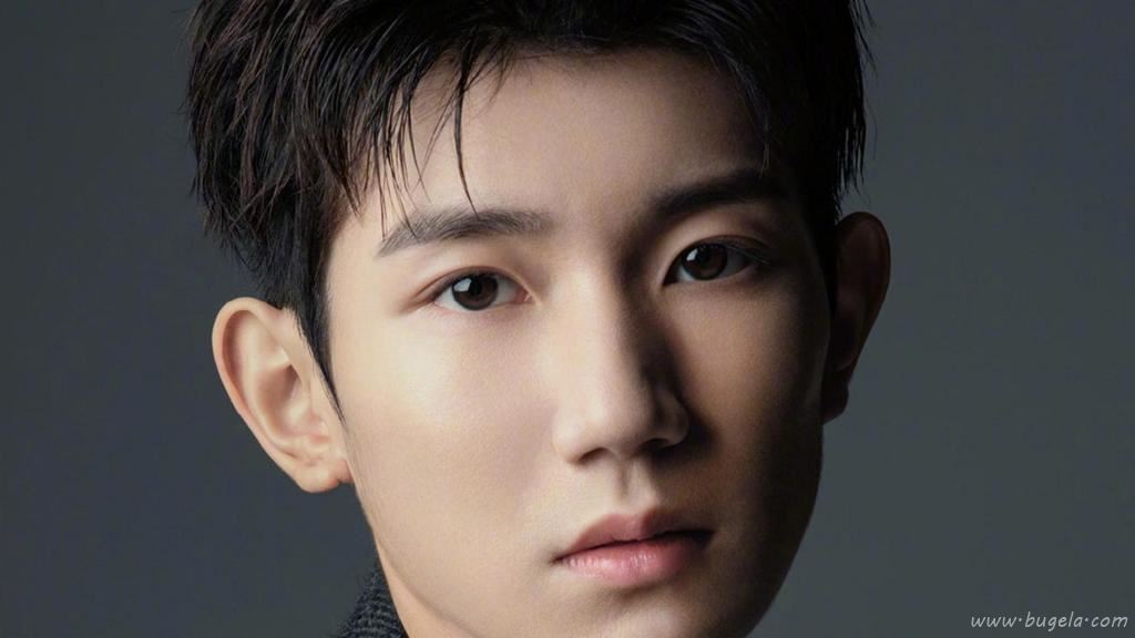 王源南都娱乐时尚封面大片图片