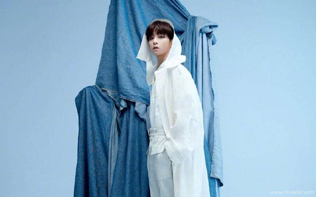 阳光帅气小鲜肉陈立农时尚休闲写真图片