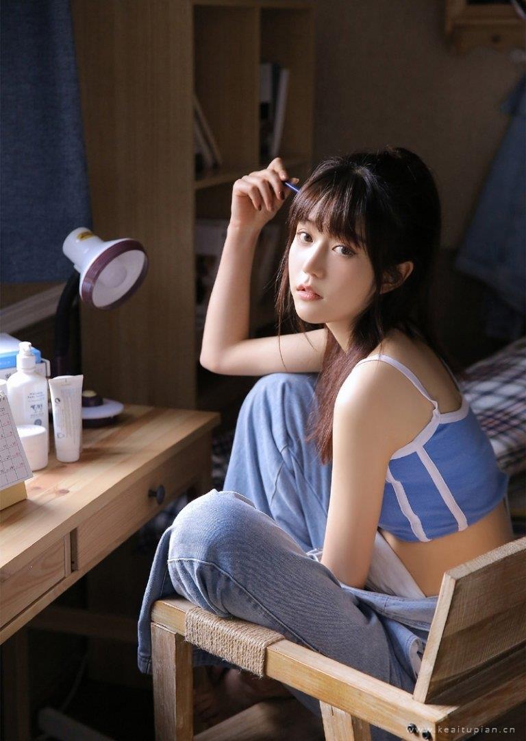 牛仔背带裤美美女吊带香肩私拍
