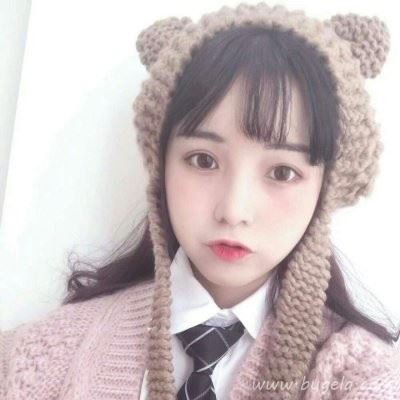 2021年最潮红唇漂亮女生头像图片