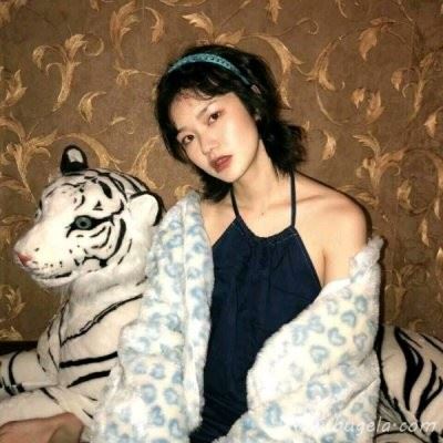 霸气欧美女生头像图片