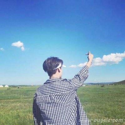 韩版情头双人全身照一对微信头像图片