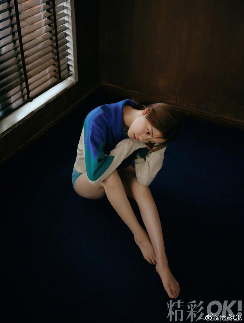 欧阳娜娜光影之间细诉少女故事