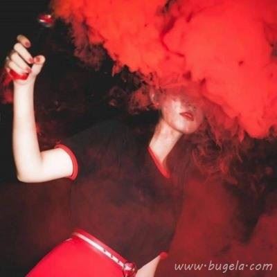 超拽霸气红色系列女生头像图片