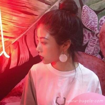 超拽霸气红色系列女生头像图片