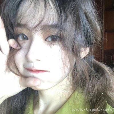 2021最新款个性女生头像图片