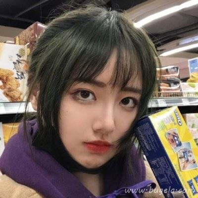 2021最新款个性女生头像图片