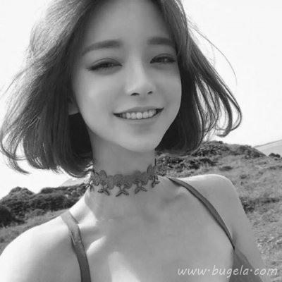2021年最火的黑白可爱女生头像图片