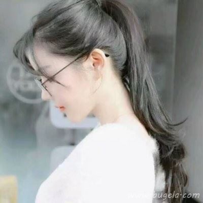 2021年最潮唯美女生头像图片