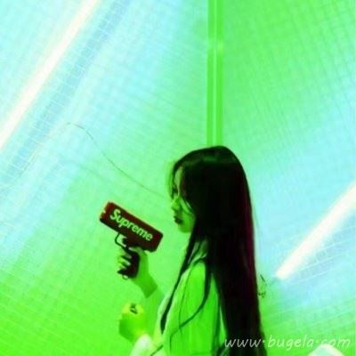 时尚最新绿色女生头像2021最火爆图片