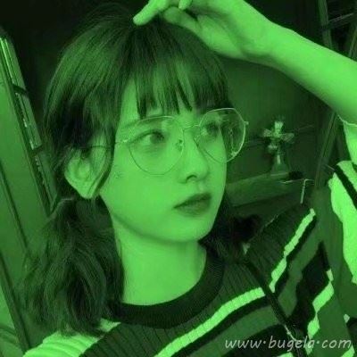 时尚最新绿色女生头像2021最火爆图片