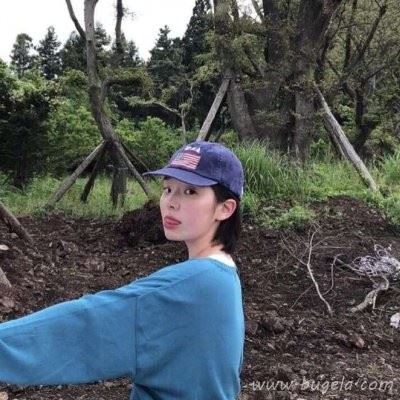 最新精选气质网红小姐姐微信头像图片