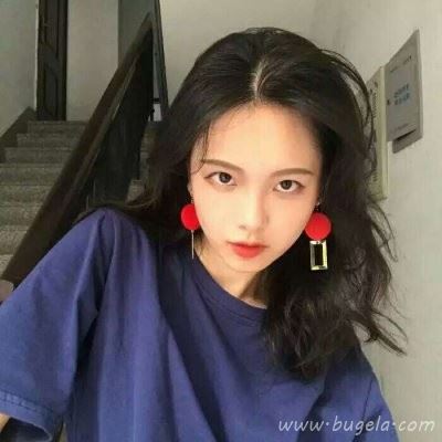 2021年最潮霸气好看的女生头像图片