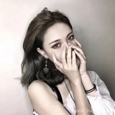 2021年最潮霸气好看的女生头像图片