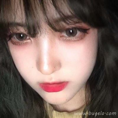 2021年最潮霸气好看的女生头像图片