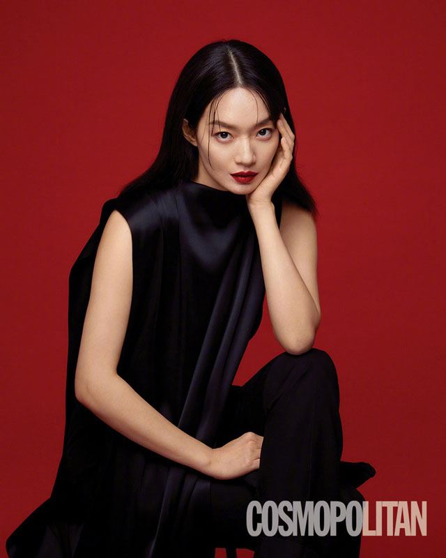 申敏儿美艳妩媚写真图片