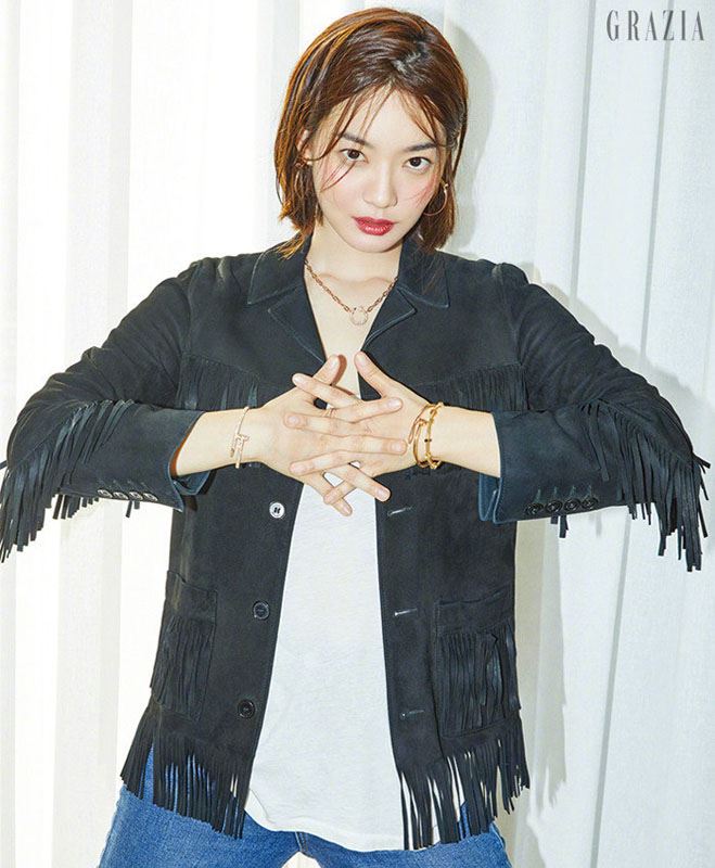 申敏儿性感魅力写真图片