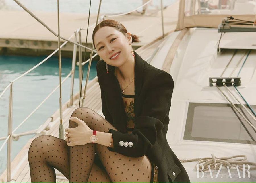 孔孝真性感优雅写真图片