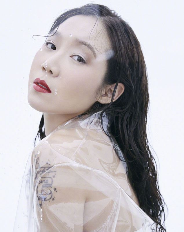 孔孝真性感魅惑写真图片
