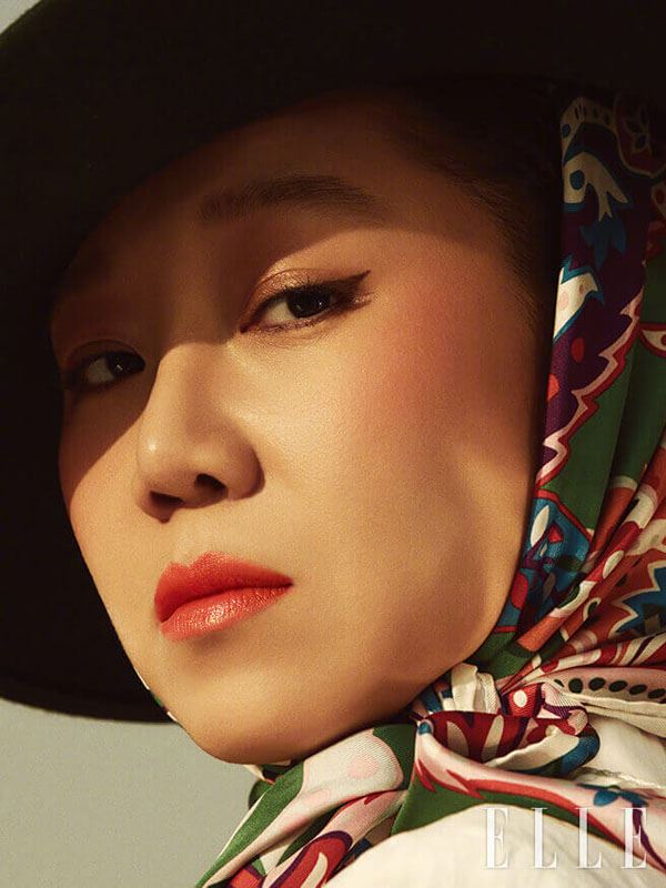 孔孝真成熟魅力写真图片