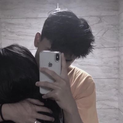 坐车情侣头像一个睡觉 头像真人图片