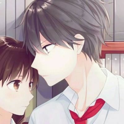 情侣头像好看动漫一对一 半身可爱图片