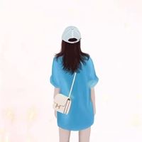 唯美可爱女孩头像//每个女孩都是银河遗落世间的星星_微信头像大全图片