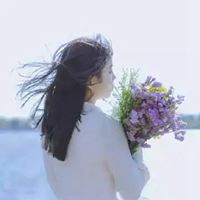 最新唯美温柔的捧花女生背影头像_微信头像大全图片