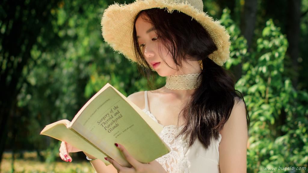 优雅气质的森系美女图片