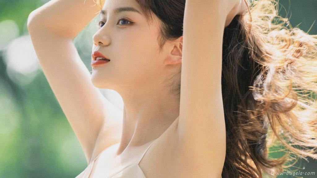养眼妹子清新图片