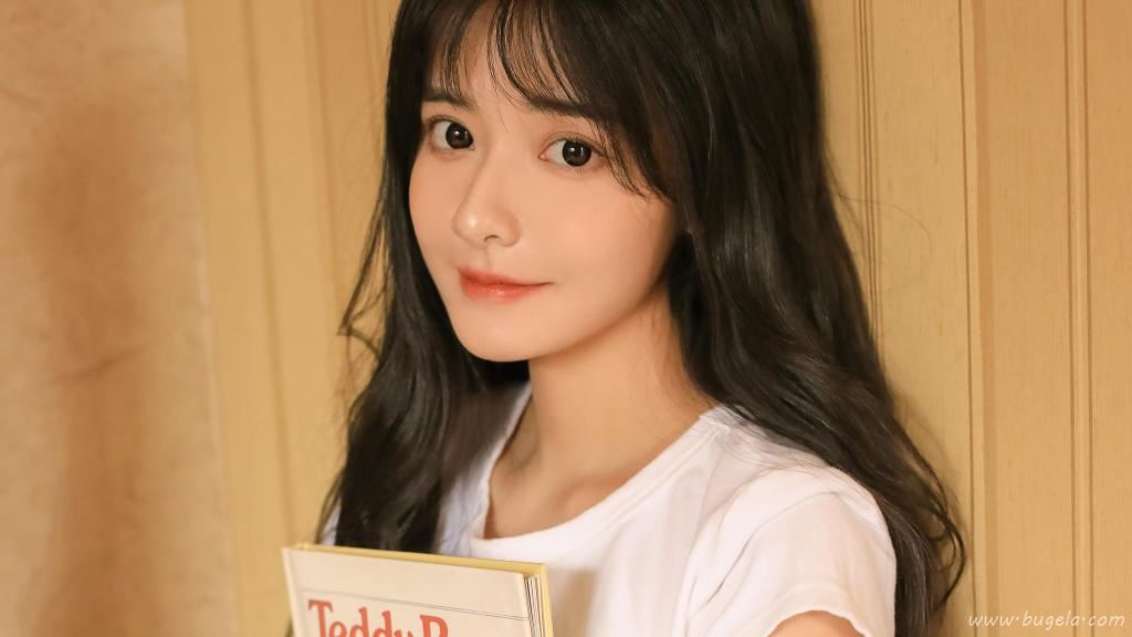 肤白貌美美女图片