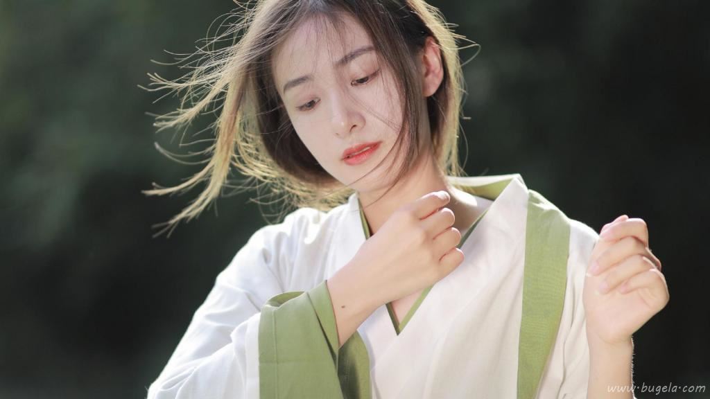 非常之美的小姐姐图片