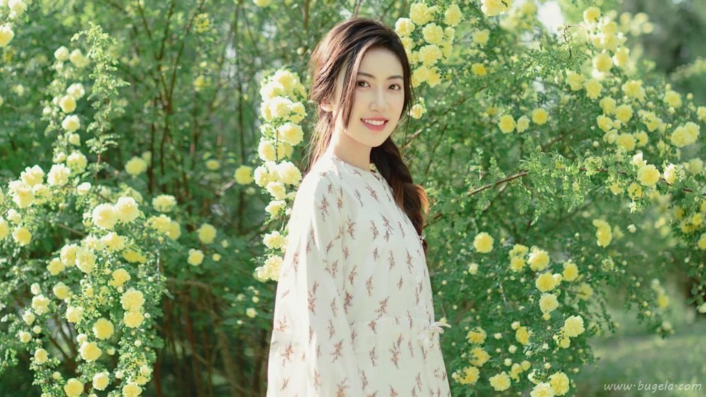 森系清新美女迷人图片