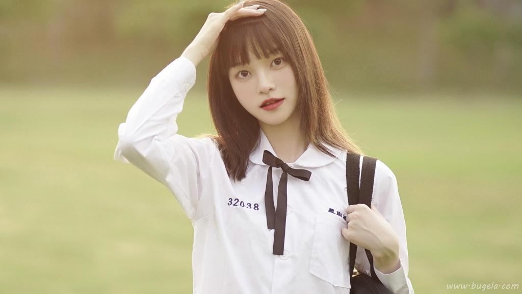 长发女神唯美迷人图片